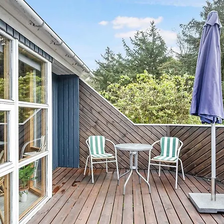 Cosy Holiday In Bork Near The Fjord